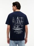 Μπλε T-Shirt Σε Άνετη Γραμμή Με Σχέδιο Στην Πλάτη  Άνδρες