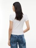 Άσπρο Essential T-Shirt Σε Slim Γραμμή Με V  Γυναίκες
