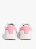Άσπρο Δερμάτινα Sneakers Με Ανάγλυφο Λογότυπο  Γυναίκες