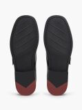 Μαύρο Δερμάτινα Loafers Με Αγκράφα Και Moc Μύτη  Γυναίκες