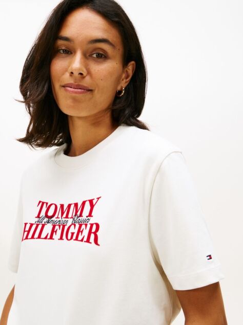 Μπεζ Άνετο T-Shirt Με Λογότυπο  Γυναίκες