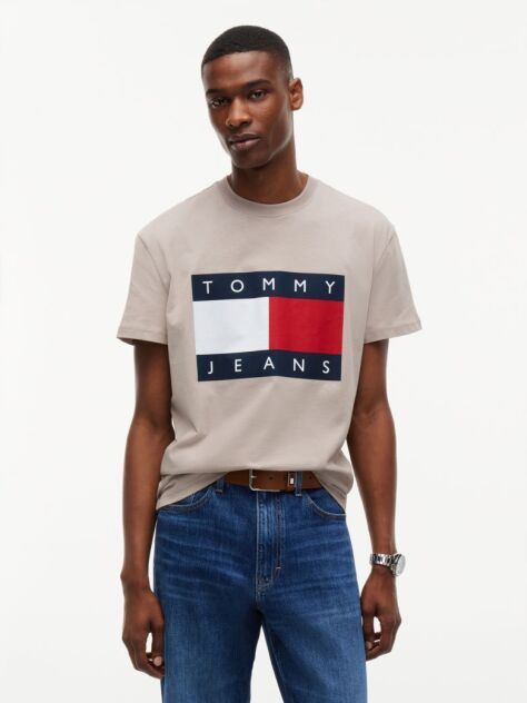 Καφέ T-Shirt Με Κλασική Λαιμόκοψη Και Σημαία  Άνδρες