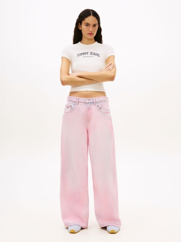 Μπεζ Slim T-Shirt Με Κλασική Λαιμόκοψη Και Λογότυπο  Γυναίκες