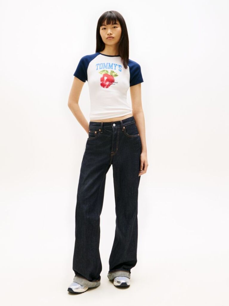 Μπεζ Slim T-Shirt Με Ραγκλάν Μανίκια Και Σχέδιο  Γυναίκες