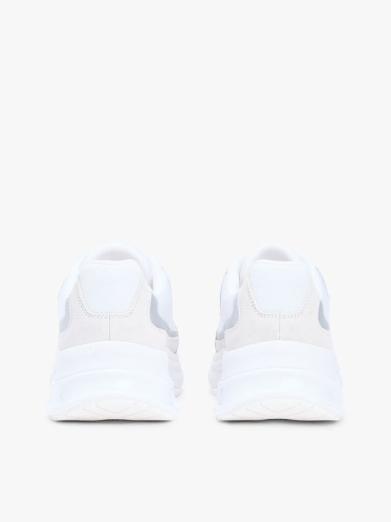Άσπρο Σουέτ Chunky Δετά Sneakers  Γυναίκες