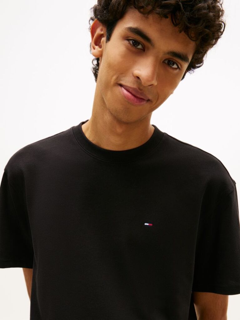 Black Tommy Flag Relaxed T-Shirt  Men