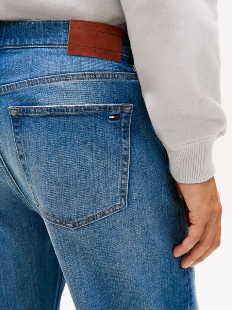 Denim Sonny Τζιν Σε Κανονική Tapered Γραμμή Με Whiskered Εφέ  Άνδρες