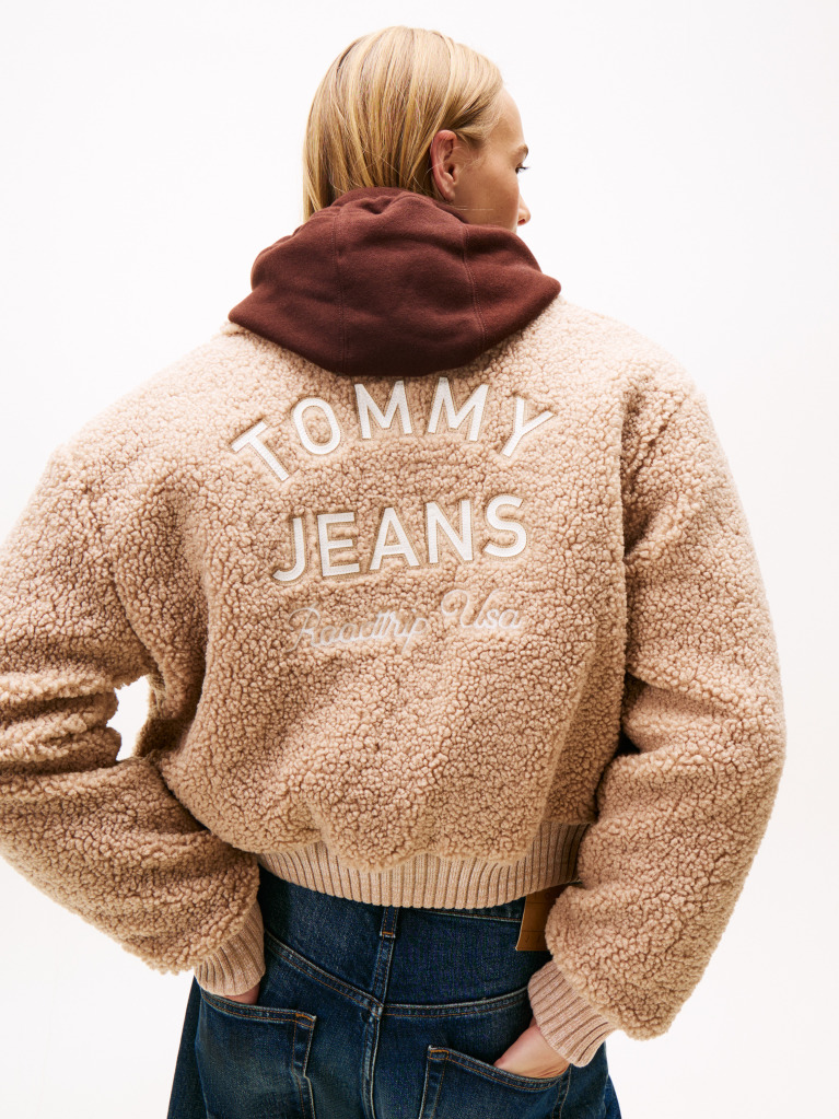 Μπεζ Varsity Teddy Bomber Τζάκετ με Λογότυπο  Γυναίκες
