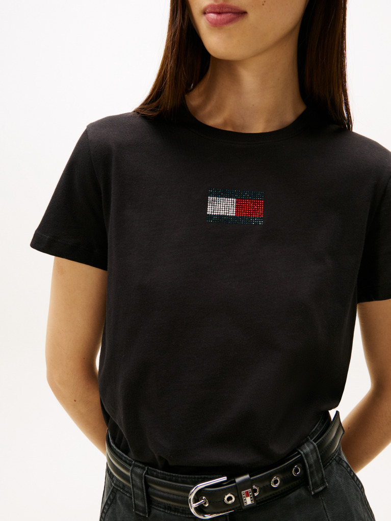 Μαύρο T-Shirt Με Σημαία Και Κλασική Λαιμόκοψη  Γυναίκες