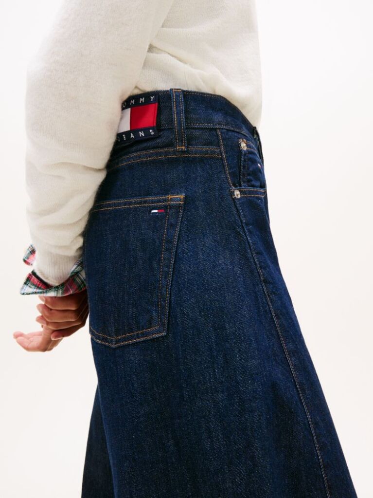 Denim Τζιν Με Κανονική Μέση Και Tapered Barrel Γραμμή  Γυναίκες