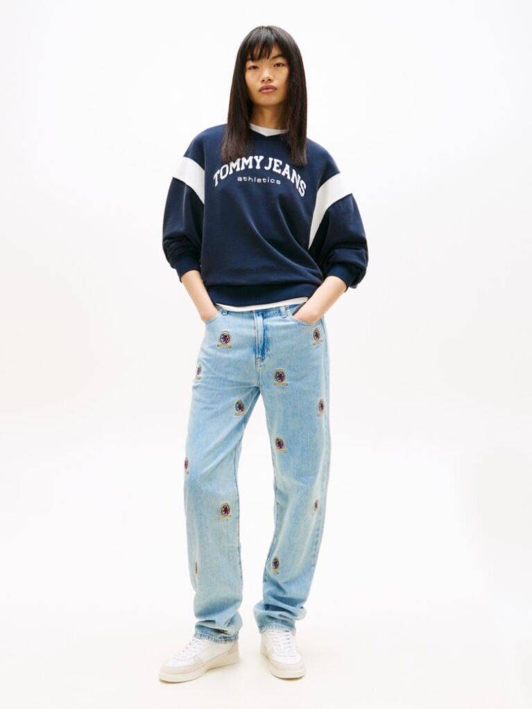 Denim Τζιν Σε Slim Κανονική Γραμμή Με Κανονική Μέση  Γυναίκες