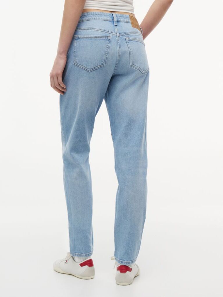 Denim Slim Τζιν Με Κανονική Μέση Και Κεντητό Σημαιάκι  Γυναίκες