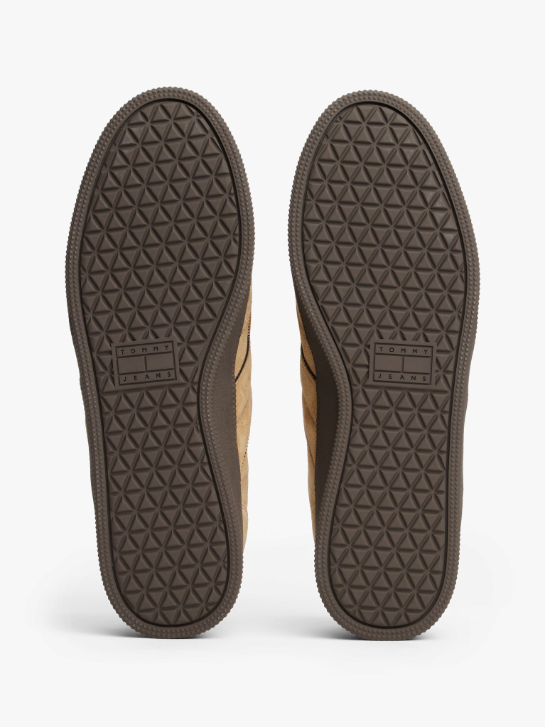 Καφέ The Greenwich Σουέτ Sneakers  Άνδρες