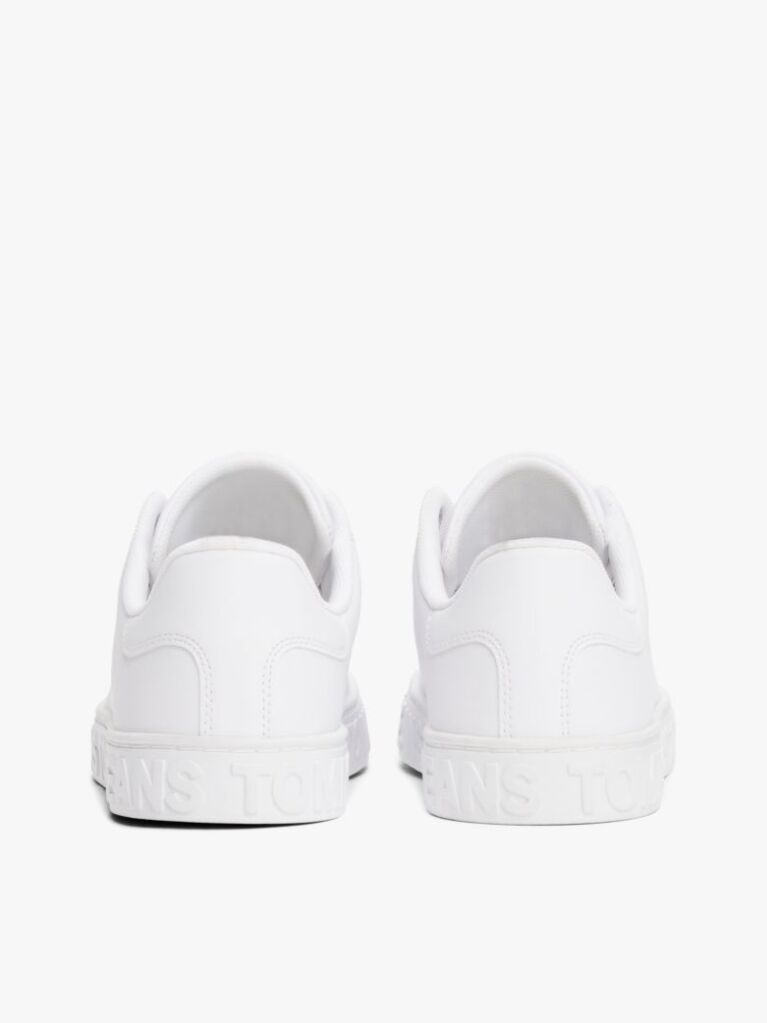Άσπρο Sneakers Με Ανάγλυφο Λογότυπο Σε Αντίθεση  Γυναίκες