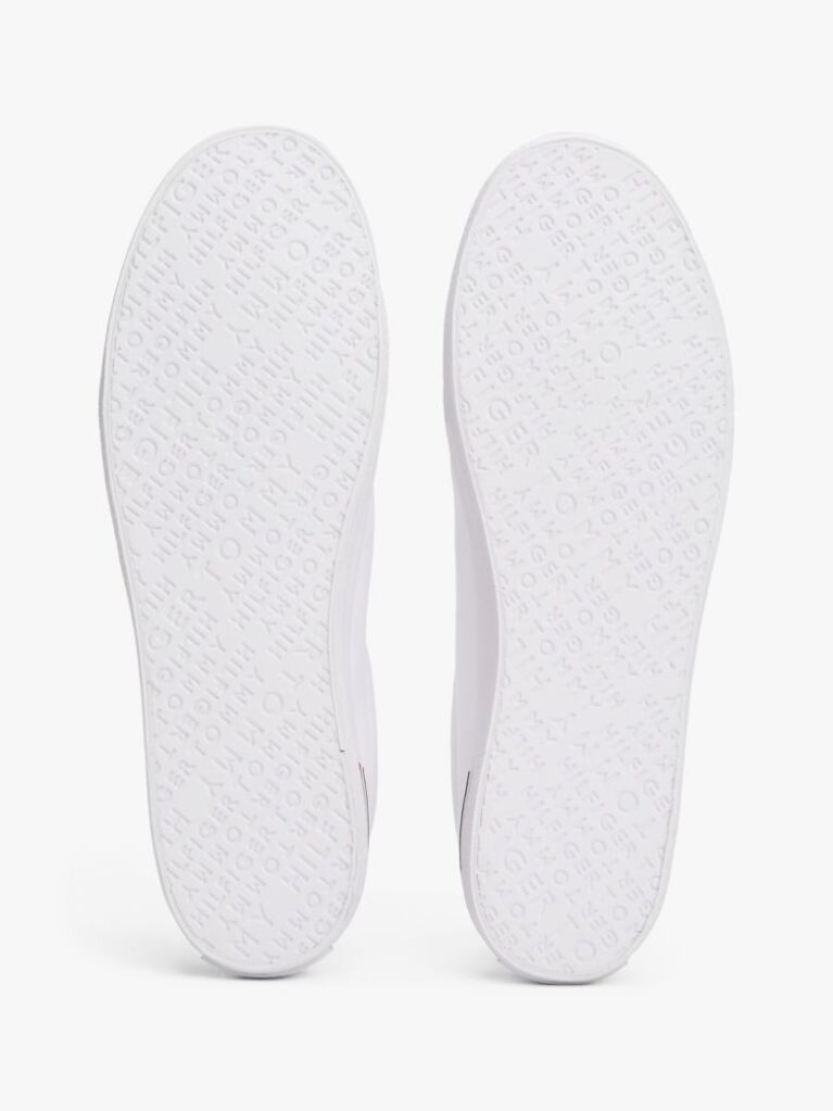 Άσπρο Essential Sneakers Με Signature Λεπτομέρεια  Γυναίκες