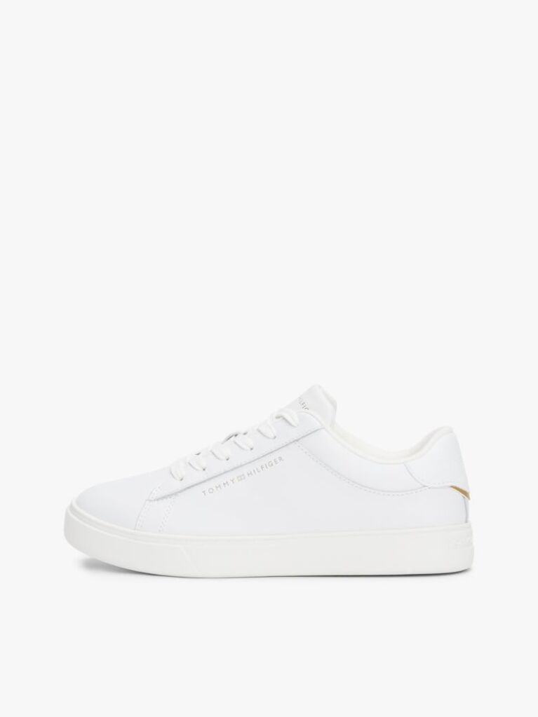 Άσπρο Essential Δερμάτινα Sneakers Με Μεταλλικές Λεπτομέρειες  Γυναίκες