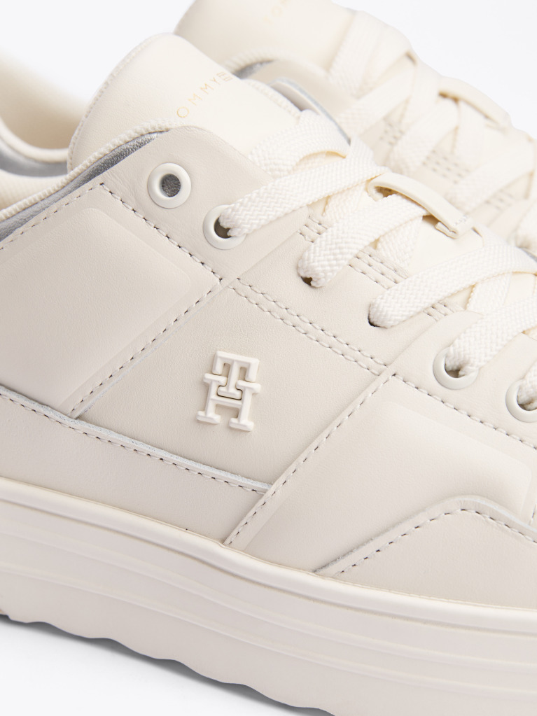 Μπεζ Δερμάτινα Sneakers Με Colour-Blocked Σχέδιο  Γυναίκες