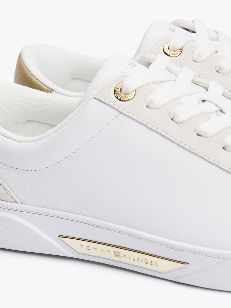Άσπρο Δερμάτινα Sneakers Με Μεταλιζέ Λεπτομέρεια  Γυναίκες