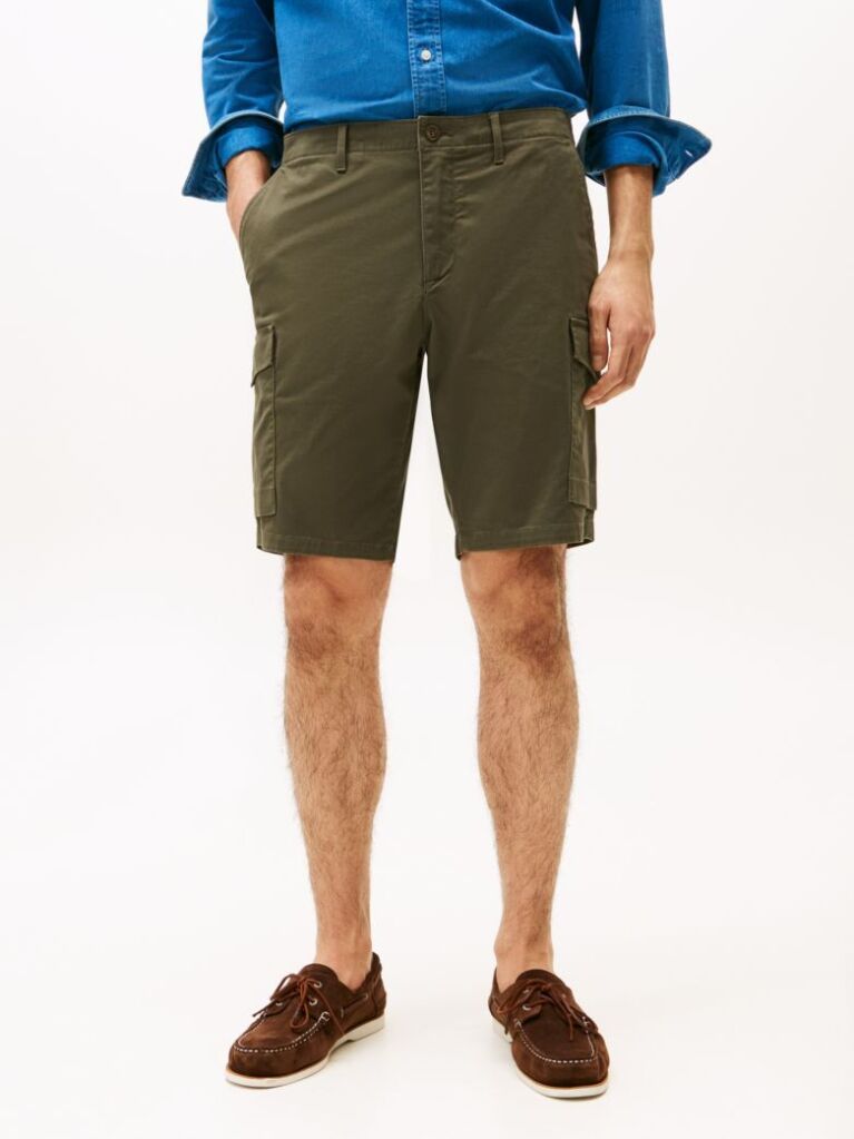 Green 1985 Essential Harlem Relaxed Cargo Bermuda Shorts  Men